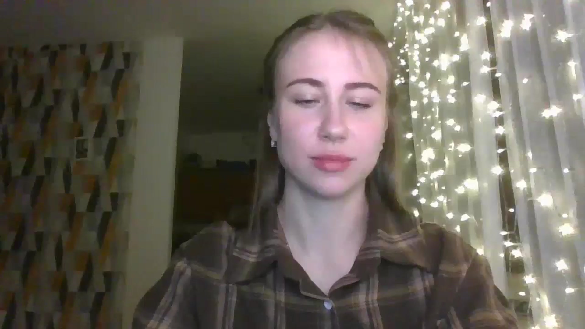 Gallery image thumbnail from Marmelade's myfreecams stream on, 11/17/2024, 24:30 image 12 of 20