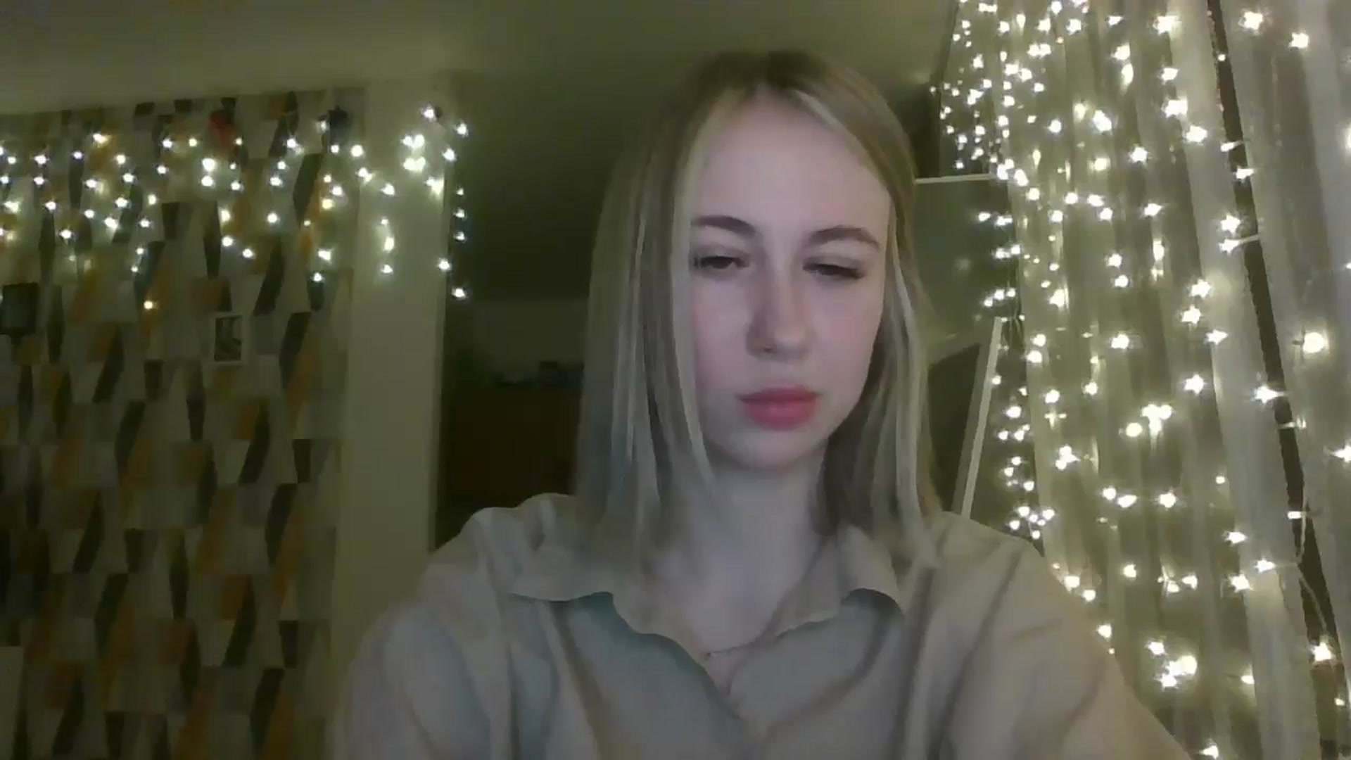 Gallery image thumbnail from Marmelade's myfreecams stream on, 12/07/2024, 21:01 image 8 of 20