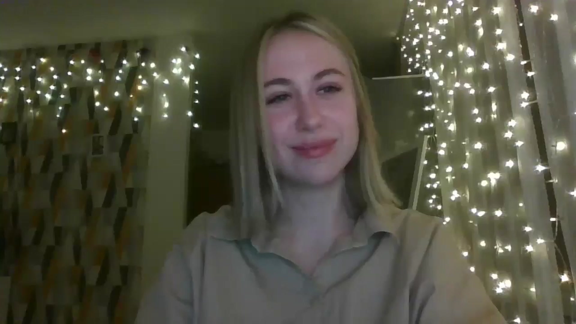 Gallery image thumbnail from Marmelade's myfreecams stream on, 12/07/2024, 21:01 image 15 of 20