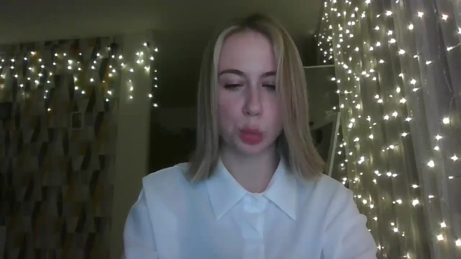 Gallery image thumbnail from Marmelade's myfreecams stream on, 12/11/2024, 22:14 image 20 of 20
