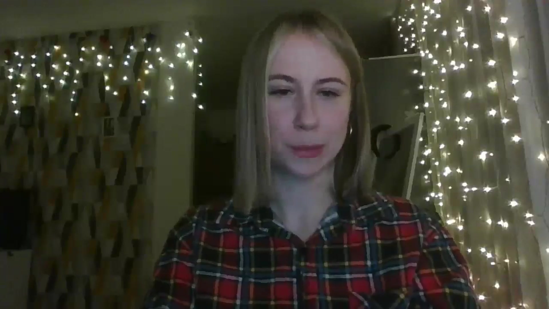 Gallery image thumbnail from Marmelade's myfreecams stream on, 12/13/2024, 19:57 image 15 of 20