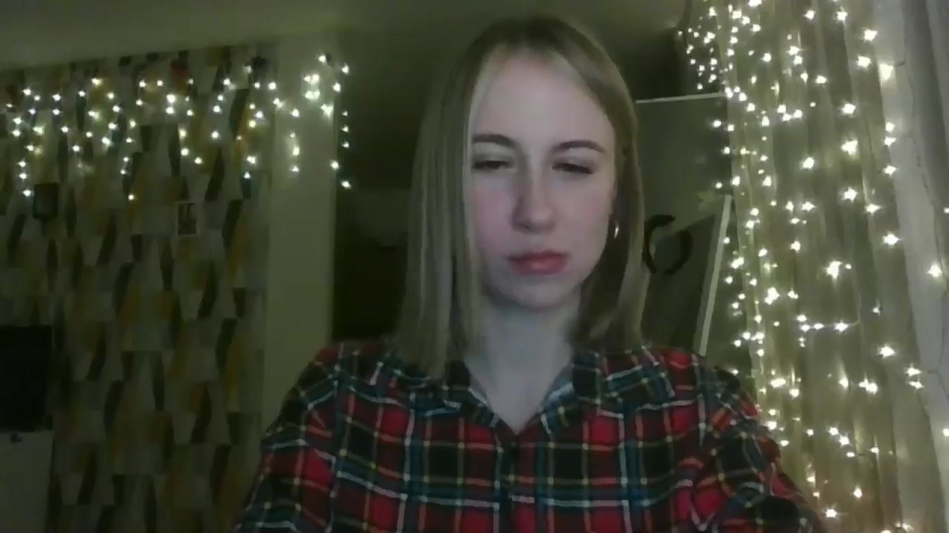 Gallery image thumbnail from Marmelade's myfreecams stream on, 12/13/2024, 19:57 image 3 of 20