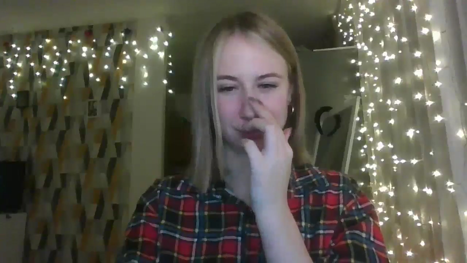 Gallery image thumbnail from Marmelade's myfreecams stream on, 12/13/2024, 19:57 image 17 of 20