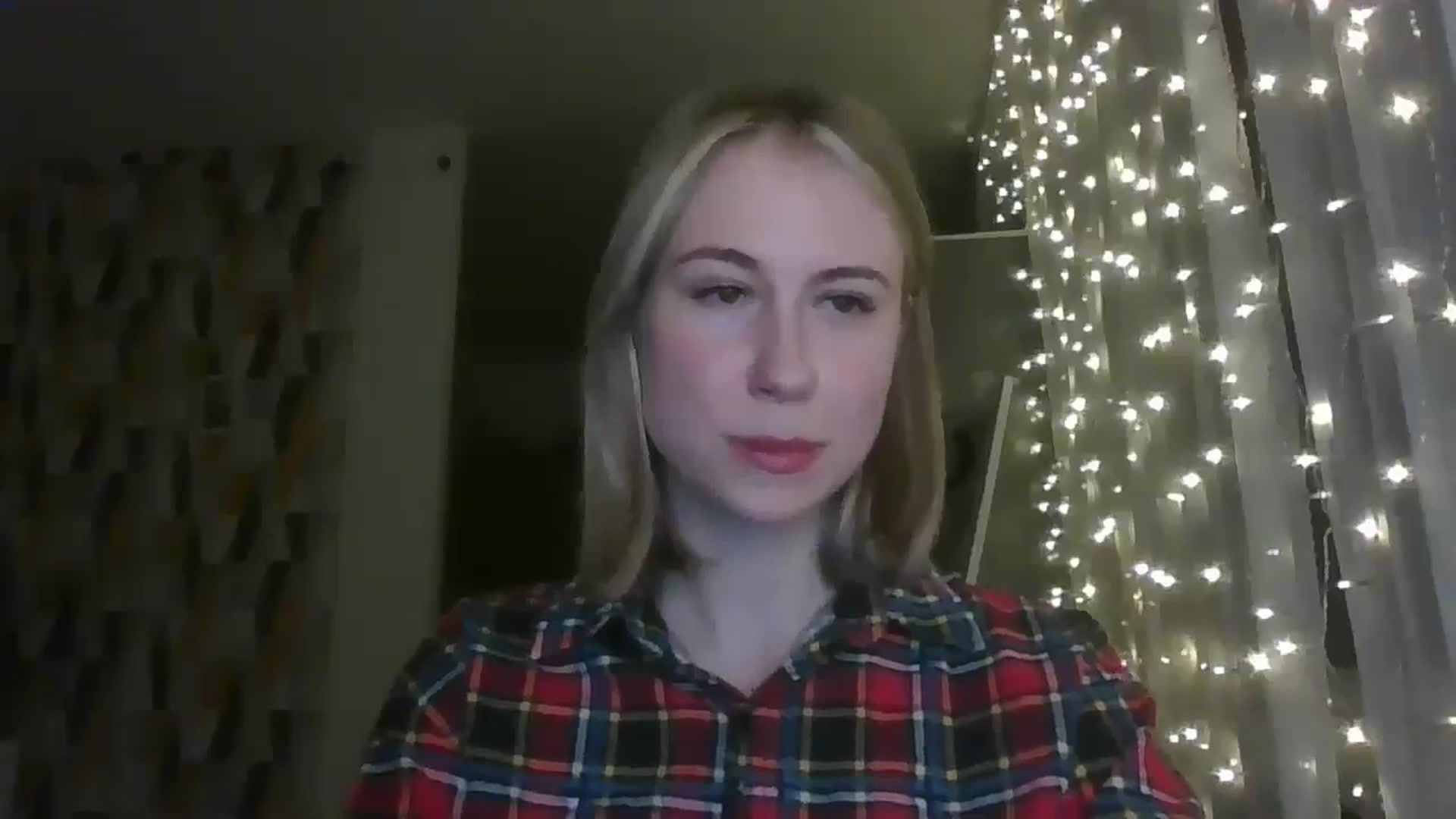 Gallery image thumbnail from Marmelade's myfreecams stream on, 12/18/2024, 23:28 image 12 of 20