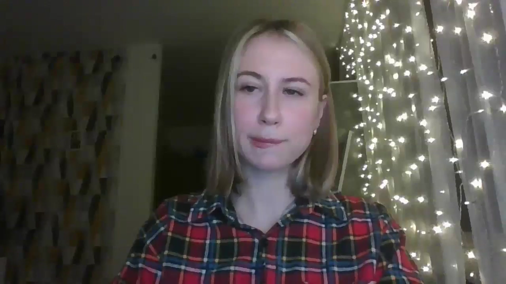 Gallery image thumbnail from Marmelade's myfreecams stream on, 12/18/2024, 23:28 image 5 of 20