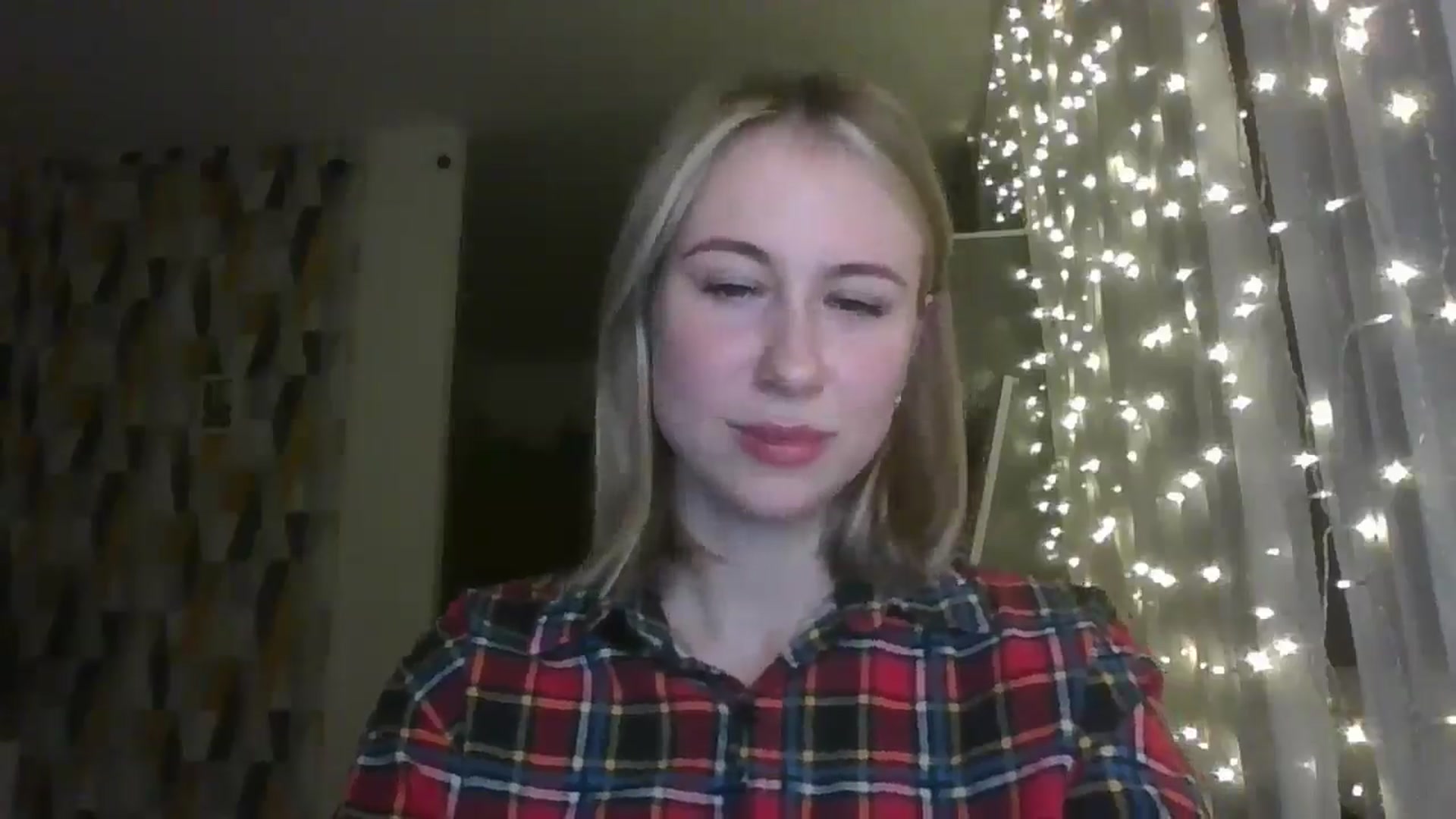 Gallery image thumbnail from Marmelade's myfreecams stream on, 12/18/2024, 23:28 image 9 of 20