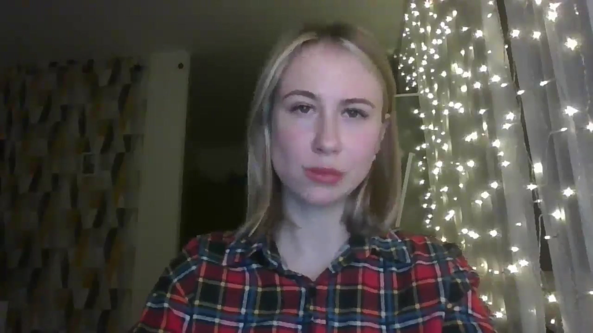 Gallery image thumbnail from Marmelade's myfreecams stream on, 12/18/2024, 23:28 image 6 of 20