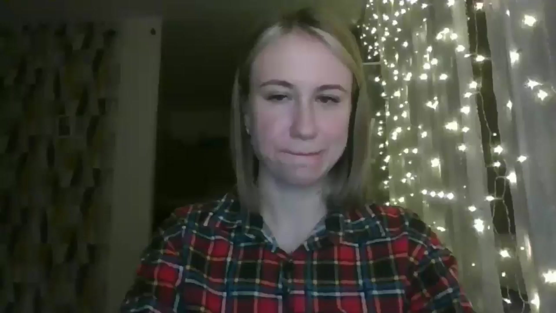Gallery image thumbnail from Marmelade's myfreecams stream on, 12/20/2024, 23:49 image 17 of 20