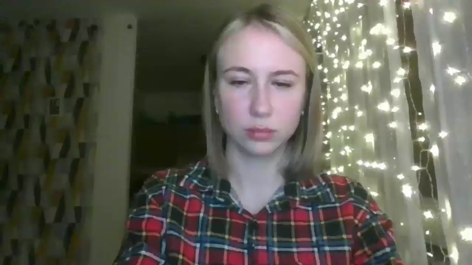 Gallery image thumbnail from Marmelade's myfreecams stream on, 12/20/2024, 23:49 image 7 of 20