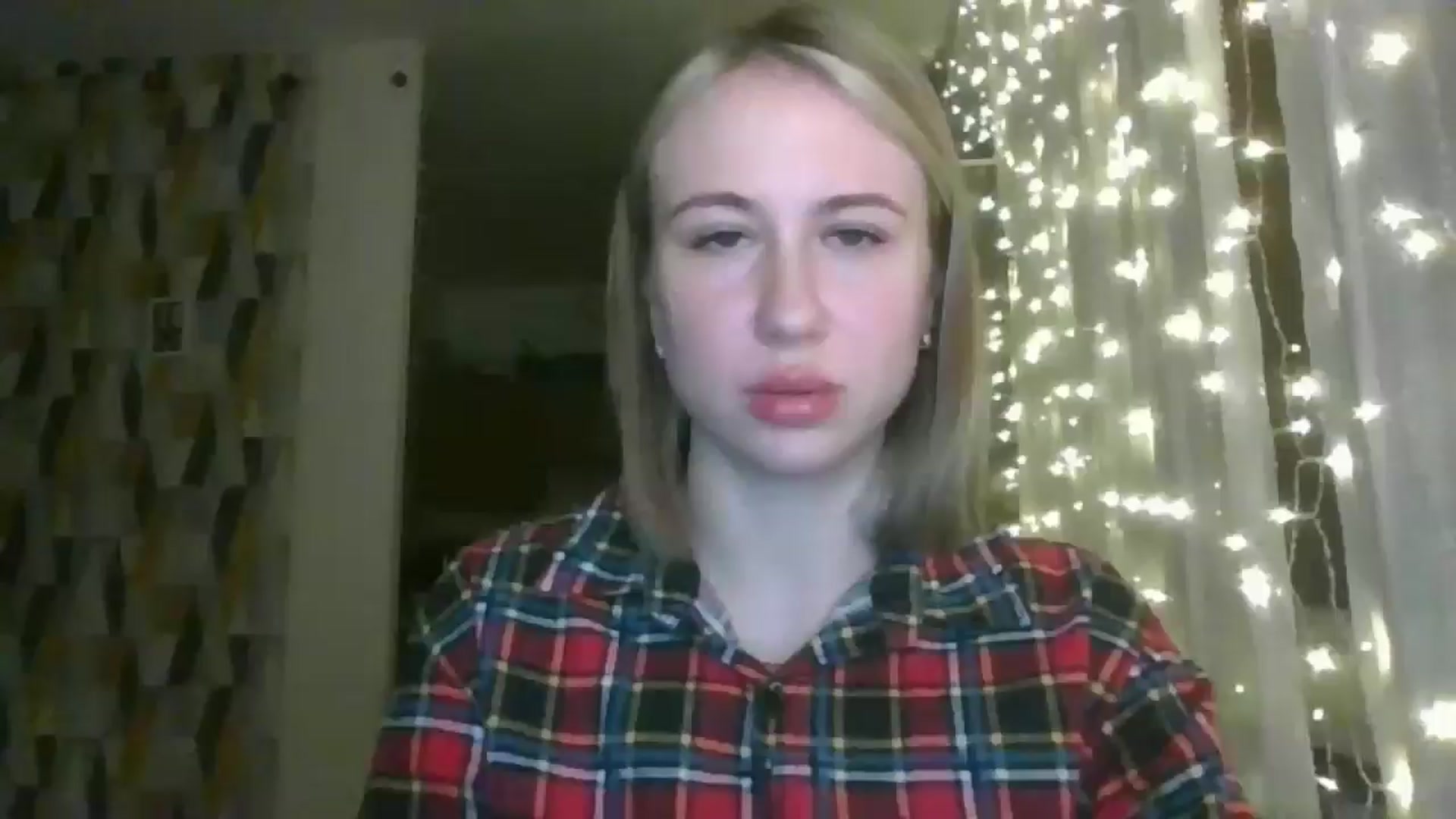 Gallery image thumbnail from Marmelade's myfreecams stream on, 12/20/2024, 23:49 image 10 of 20