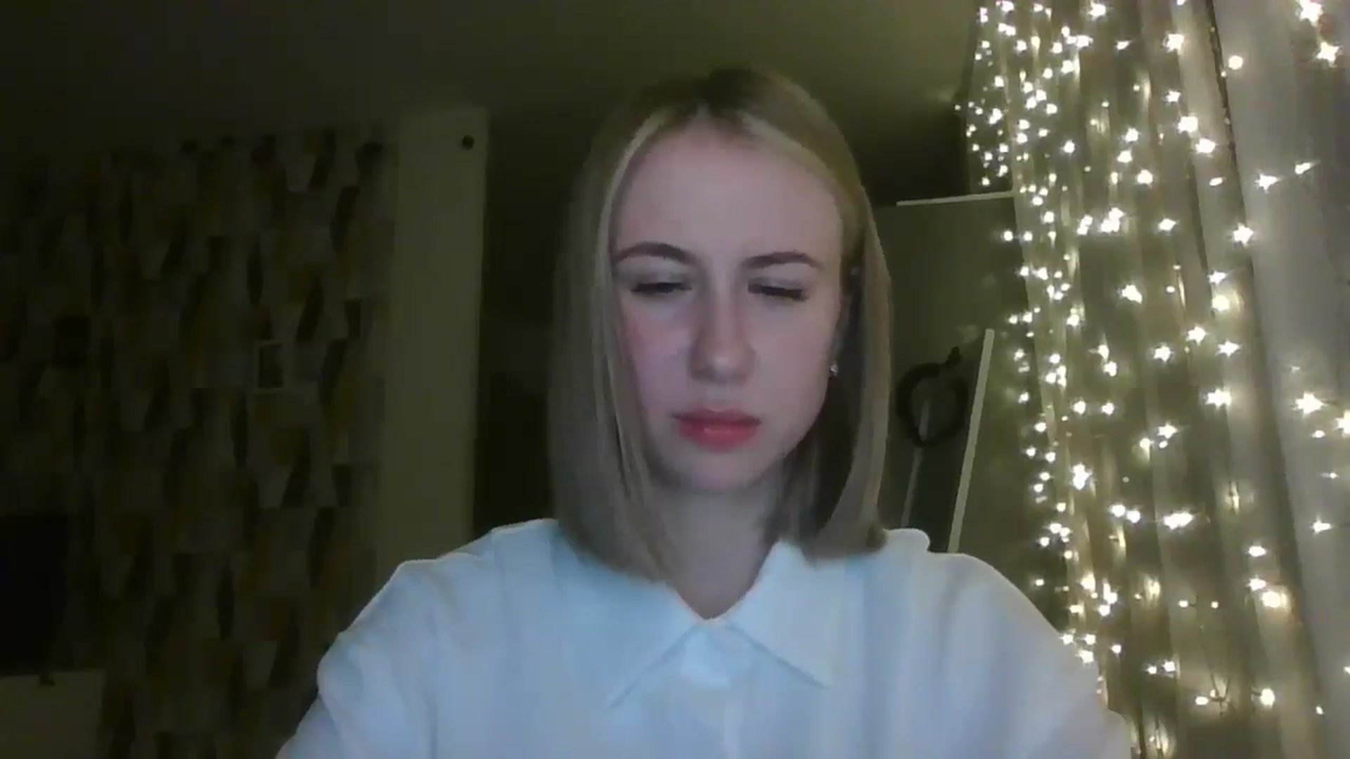 Gallery image thumbnail from Marmelade's myfreecams stream on, 12/22/2024, 23:40 image 7 of 20