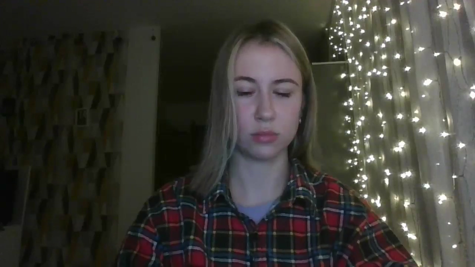 Gallery image thumbnail from Marmelade's myfreecams stream on, 01/23/2025, 24:01 image 17 of 20