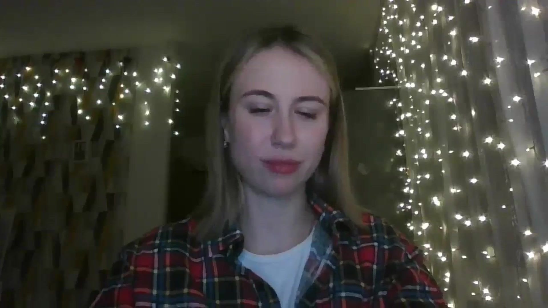 Gallery image thumbnail from Marmelade's myfreecams stream on, 02/01/2025, 20:53 image 3 of 20