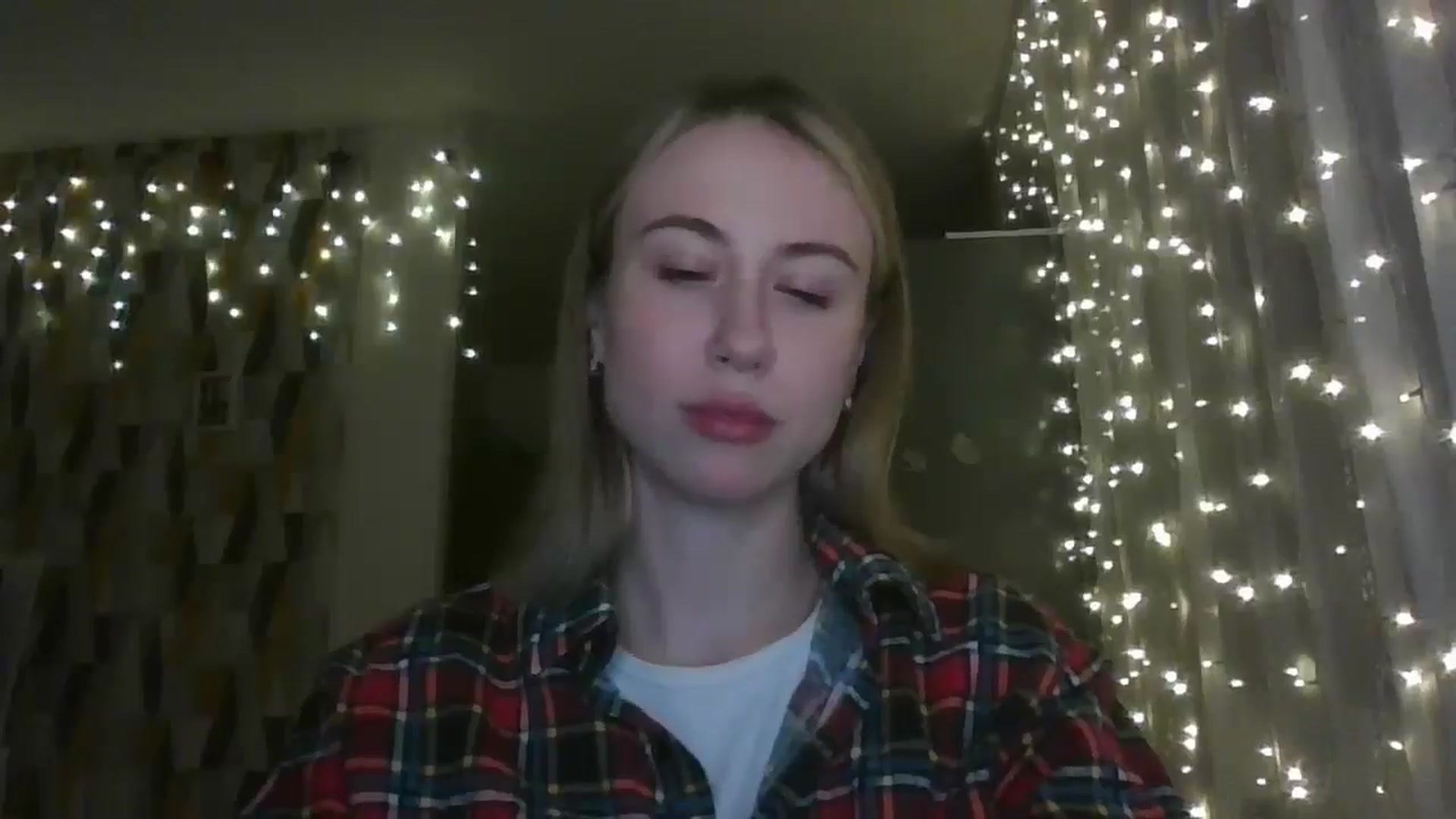 Gallery image thumbnail from Marmelade's myfreecams stream on, 02/01/2025, 20:53 image 2 of 20