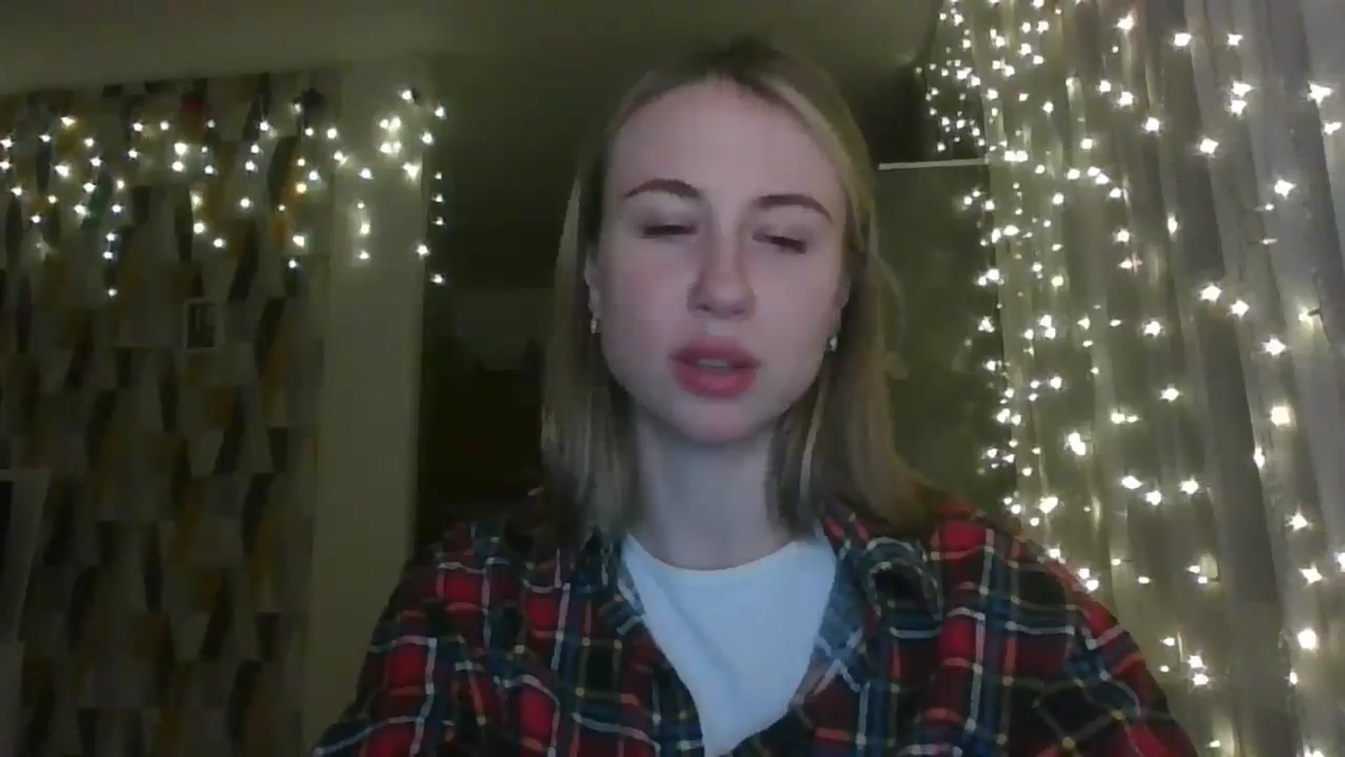 Gallery image thumbnail from Marmelade's myfreecams stream on, 02/01/2025, 22:51 image 15 of 20