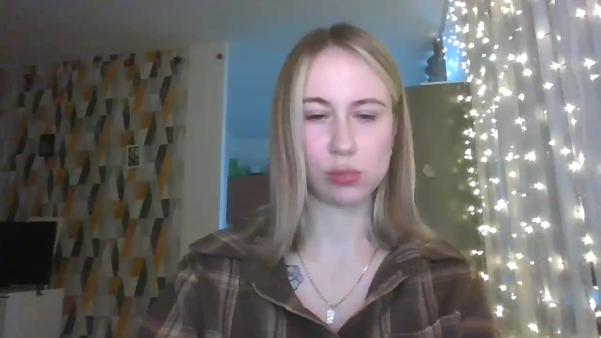 Gallery image thumbnail from Marmelade's myfreecams stream on, 02/06/2025, 15:31 image 10 of 20