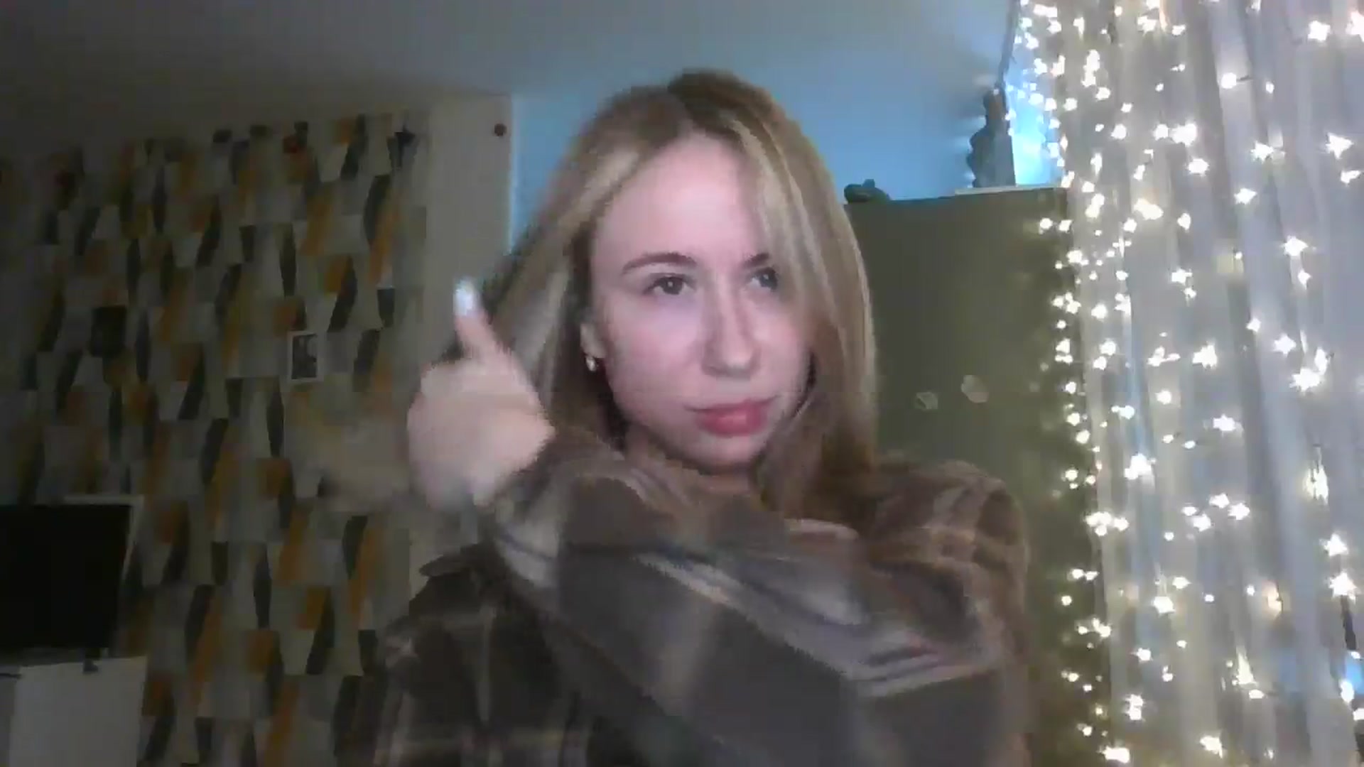 Gallery image thumbnail from Marmelade's myfreecams stream on, 02/06/2025, 15:31 image 6 of 20