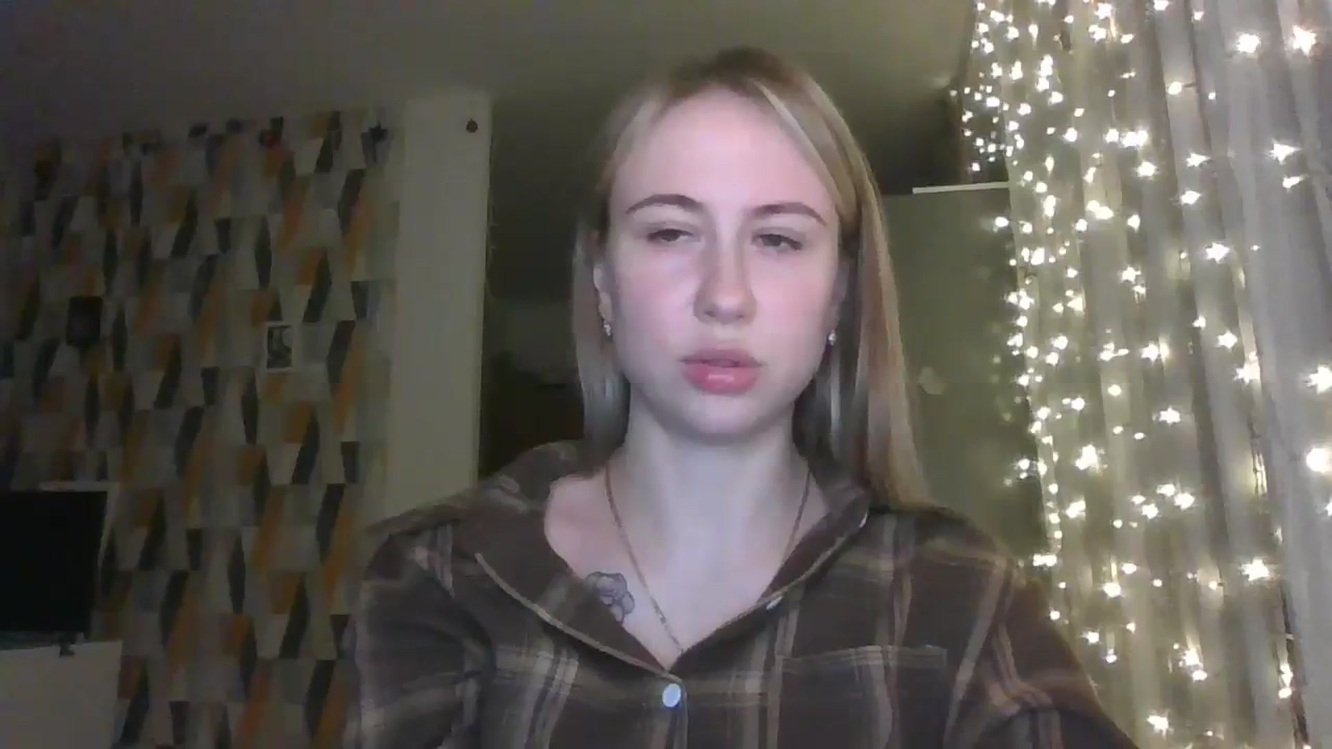 Gallery image thumbnail from Marmelade's myfreecams stream on, 02/06/2025, 16:54 image 11 of 20