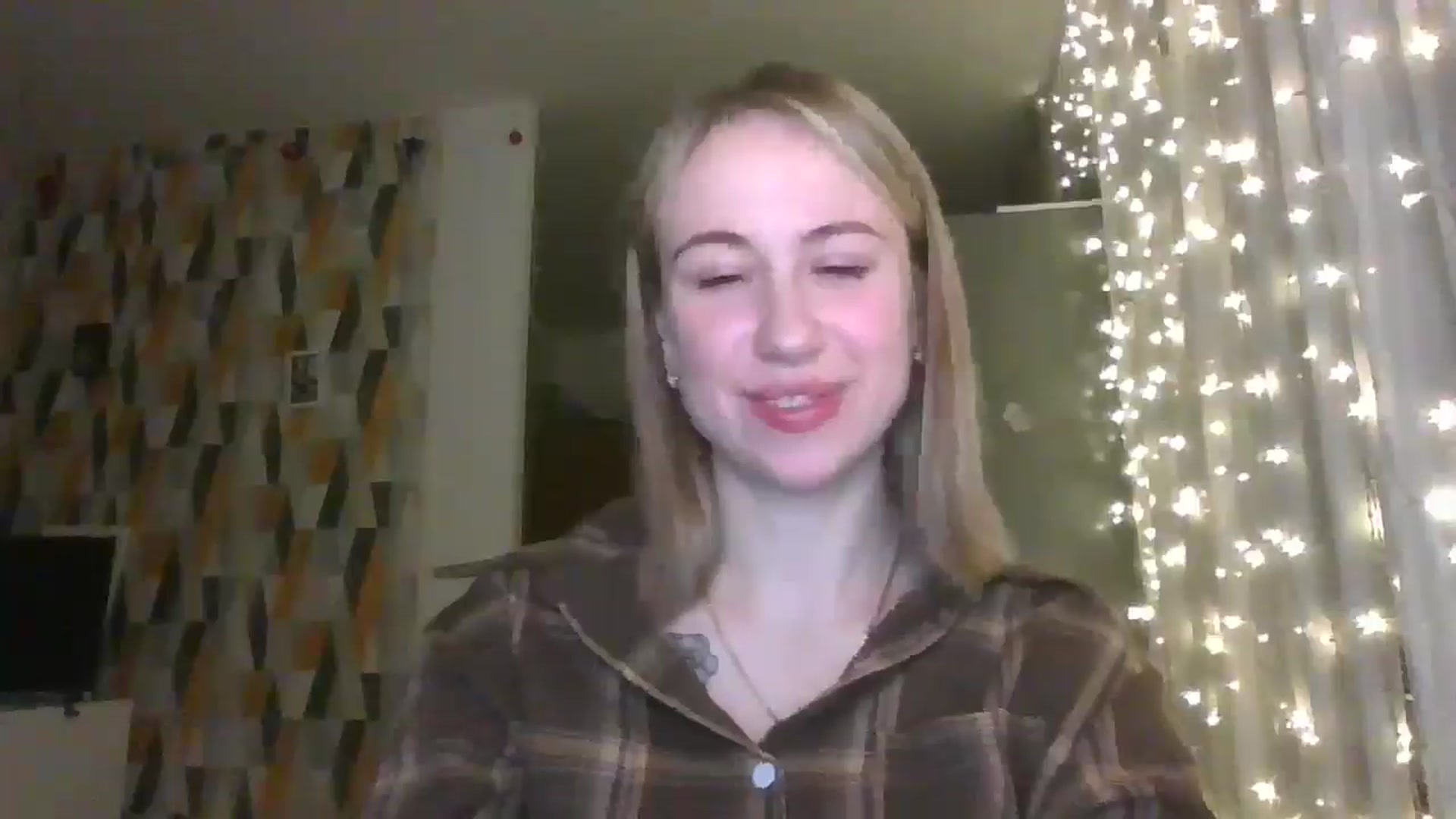 Gallery image thumbnail from Marmelade's myfreecams stream on, 02/06/2025, 16:54 image 13 of 20