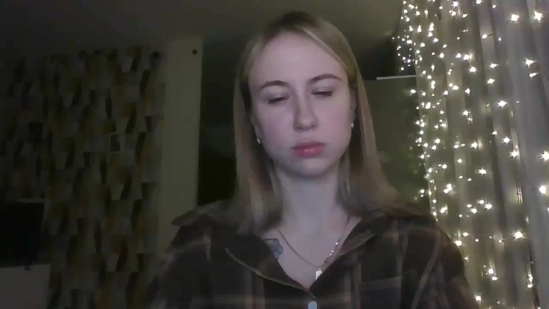 Gallery image thumbnail from Marmelade's myfreecams stream on, 02/06/2025, 16:54 image 1 of 20