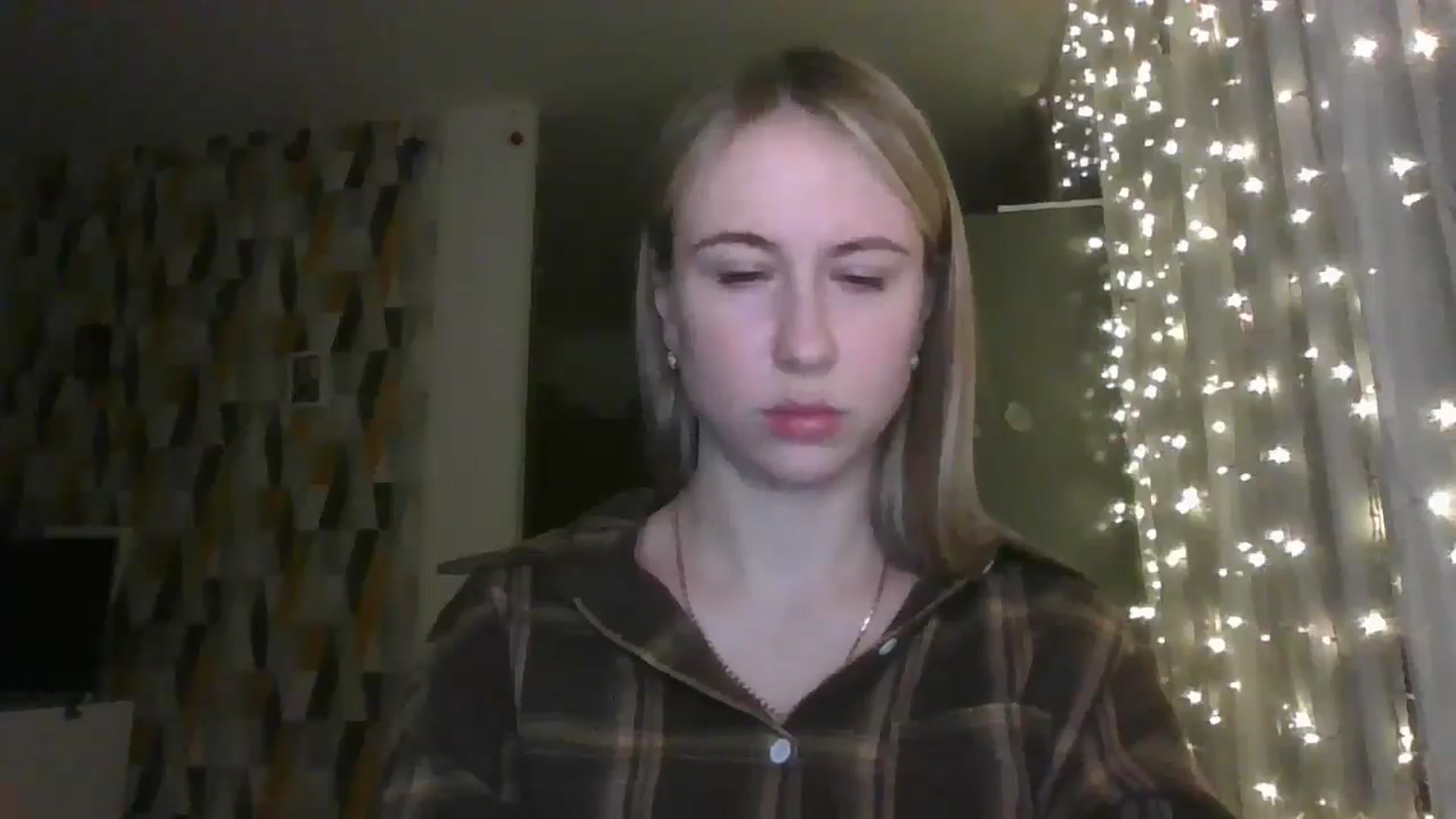 Gallery image thumbnail from Marmelade's myfreecams stream on, 02/06/2025, 16:54 image 4 of 20