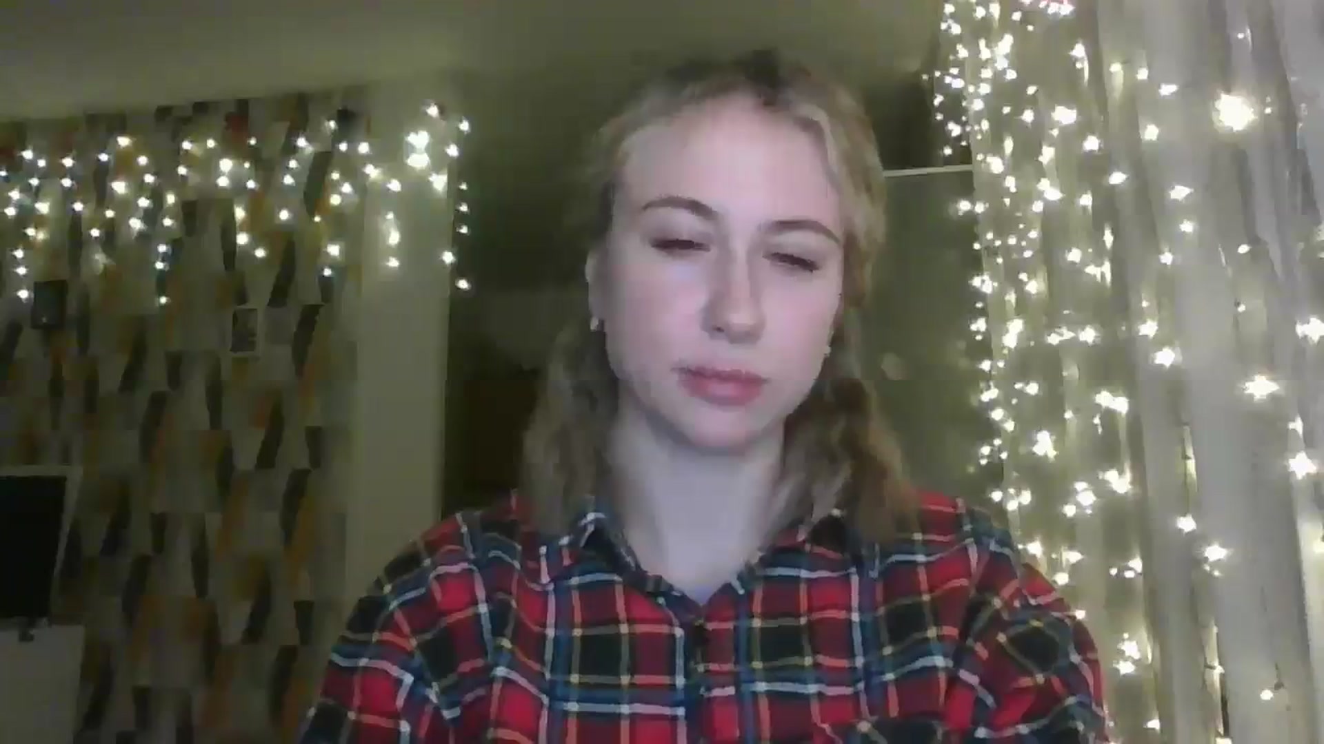 Gallery image thumbnail from Marmelade's myfreecams stream on, 02/07/2025, 18:44 image 7 of 20