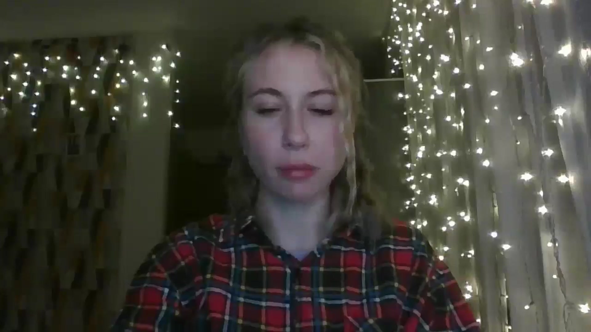Gallery image thumbnail from Marmelade's myfreecams stream on, 02/07/2025, 19:59 image 16 of 20