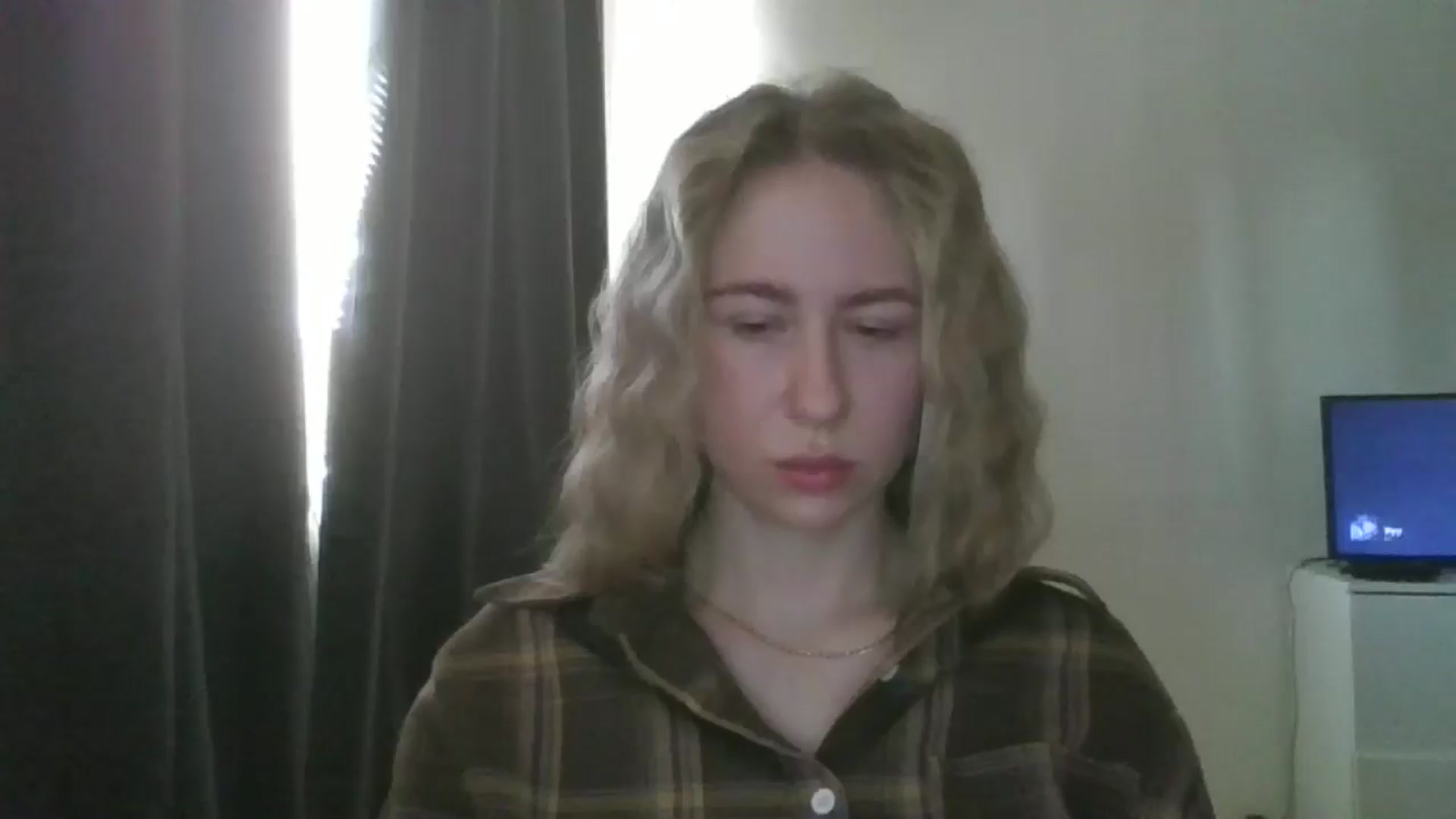Gallery image thumbnail from Marmelade's myfreecams stream on, 03/21/2025, 13:15 image 5 of 20