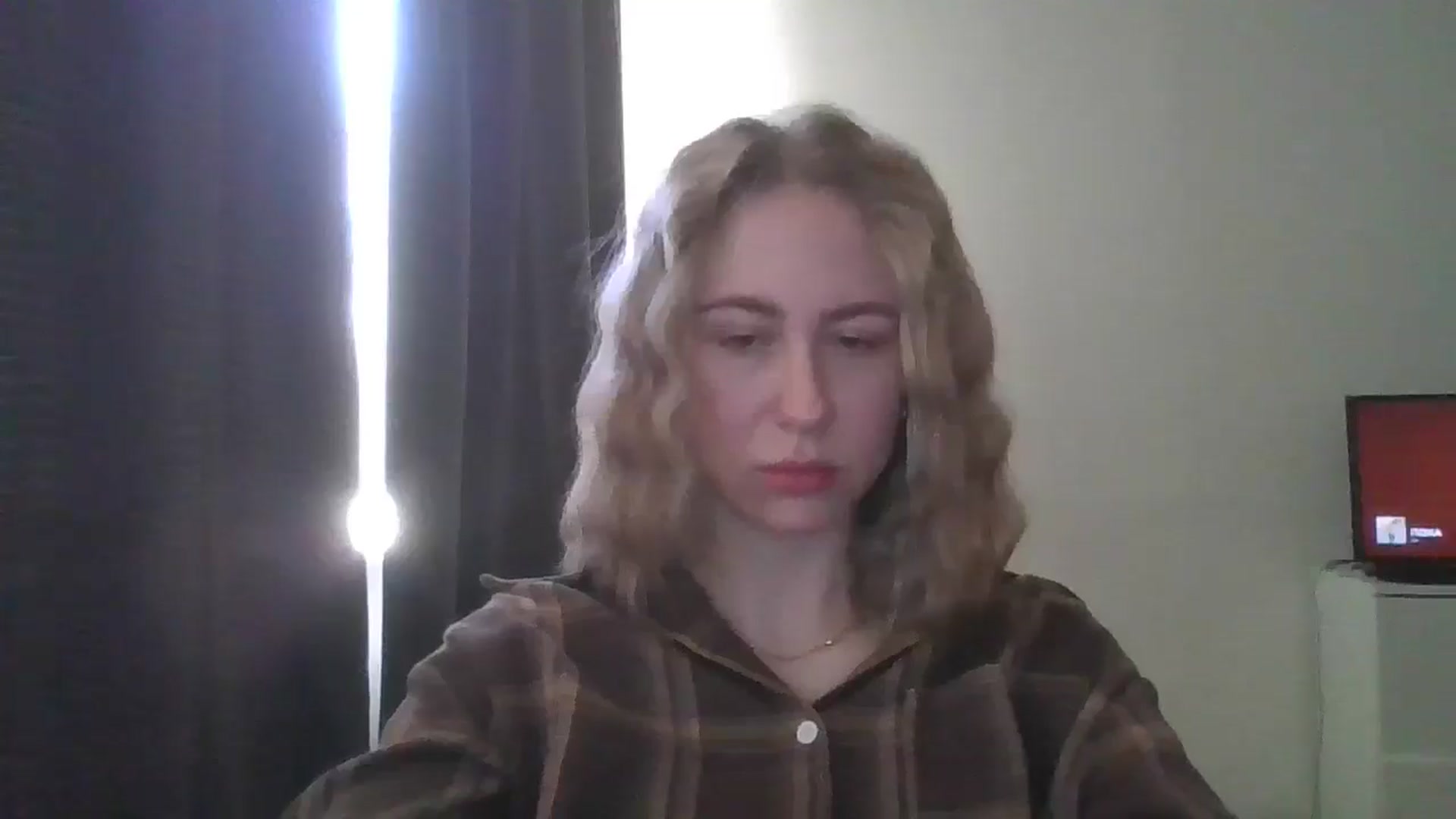 Gallery image thumbnail from Marmelade's myfreecams stream on, 03/21/2025, 14:08 image 6 of 20
