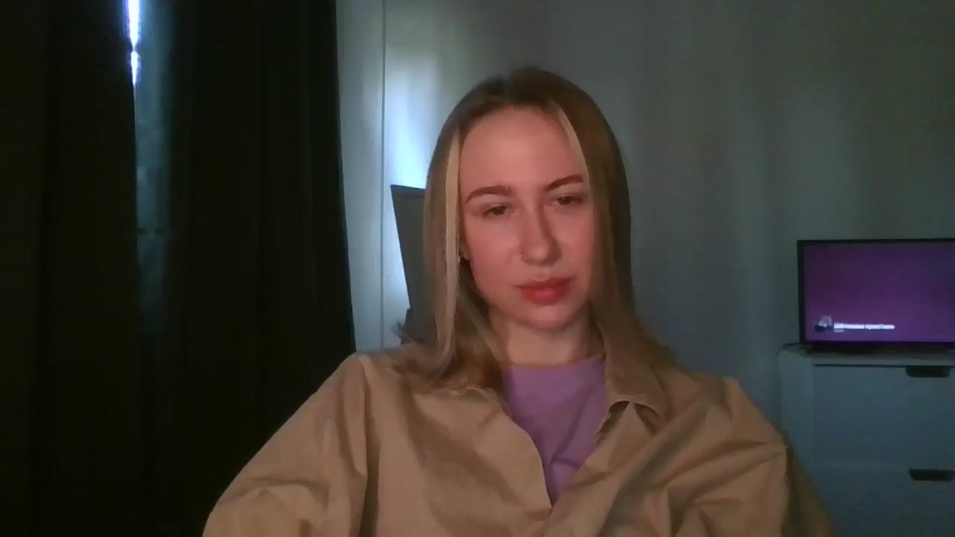 Gallery image thumbnail from Marmelade's myfreecams stream on, 03/22/2025, 09:59 image 12 of 20