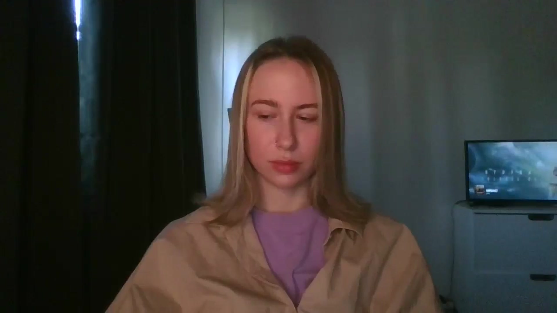 Gallery image thumbnail from Marmelade's myfreecams stream on, 03/22/2025, 09:59 image 15 of 20