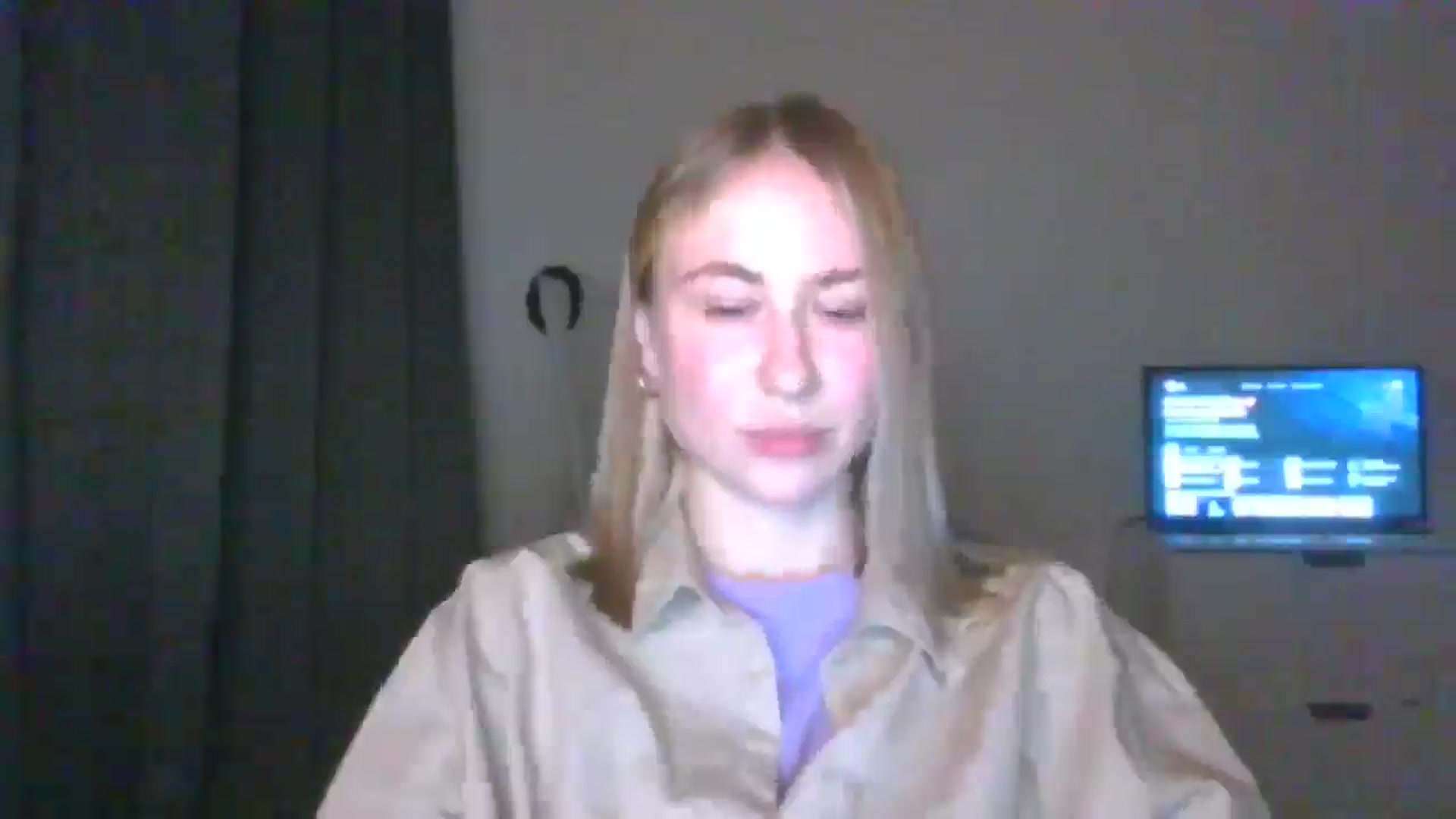 Gallery image thumbnail from Marmelade's myfreecams stream on, 03/24/2025, 22:48 image 9 of 20