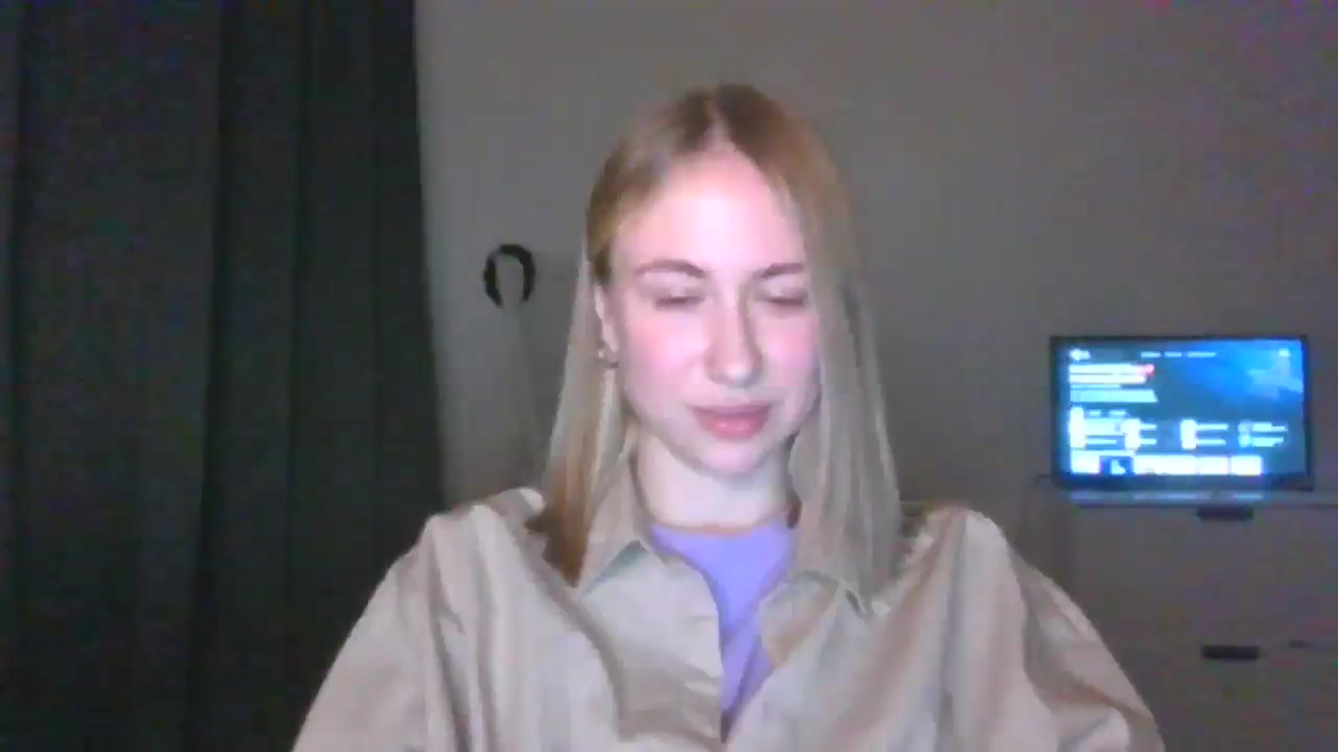 Gallery image thumbnail from Marmelade's myfreecams stream on, 03/24/2025, 22:48 image 12 of 20