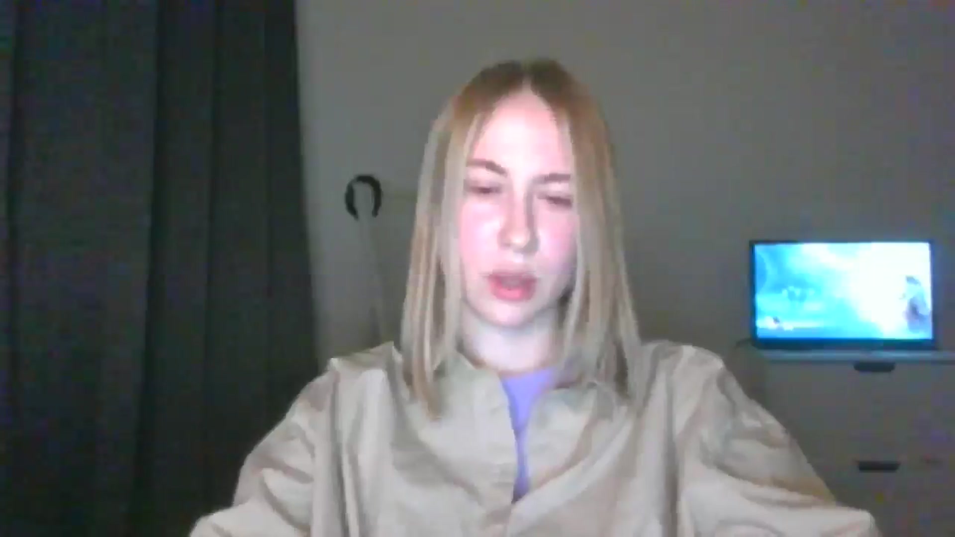Gallery image thumbnail from Marmelade's myfreecams stream on, 03/24/2025, 23:38 image 4 of 20