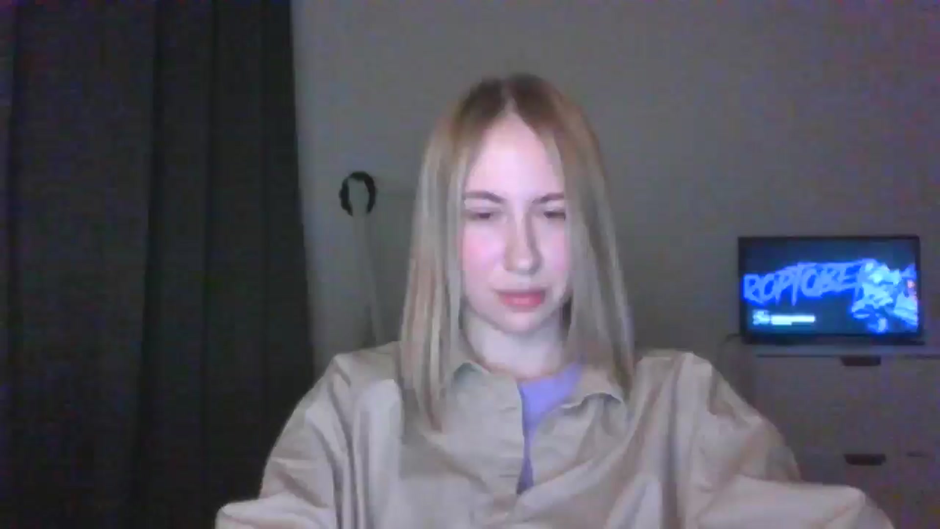 Gallery image thumbnail from Marmelade's myfreecams stream on, 03/24/2025, 23:38 image 11 of 20