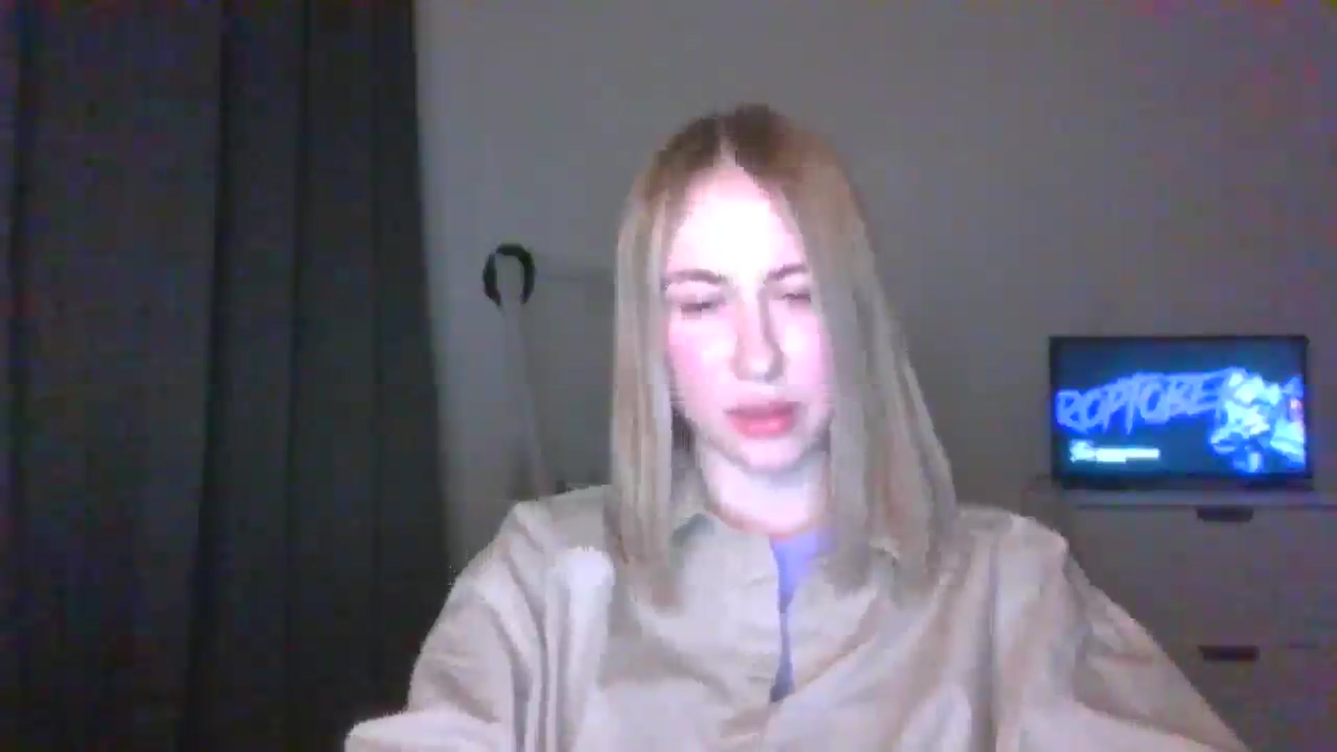 Gallery image thumbnail from Marmelade's myfreecams stream on, 03/24/2025, 23:38 image 9 of 20