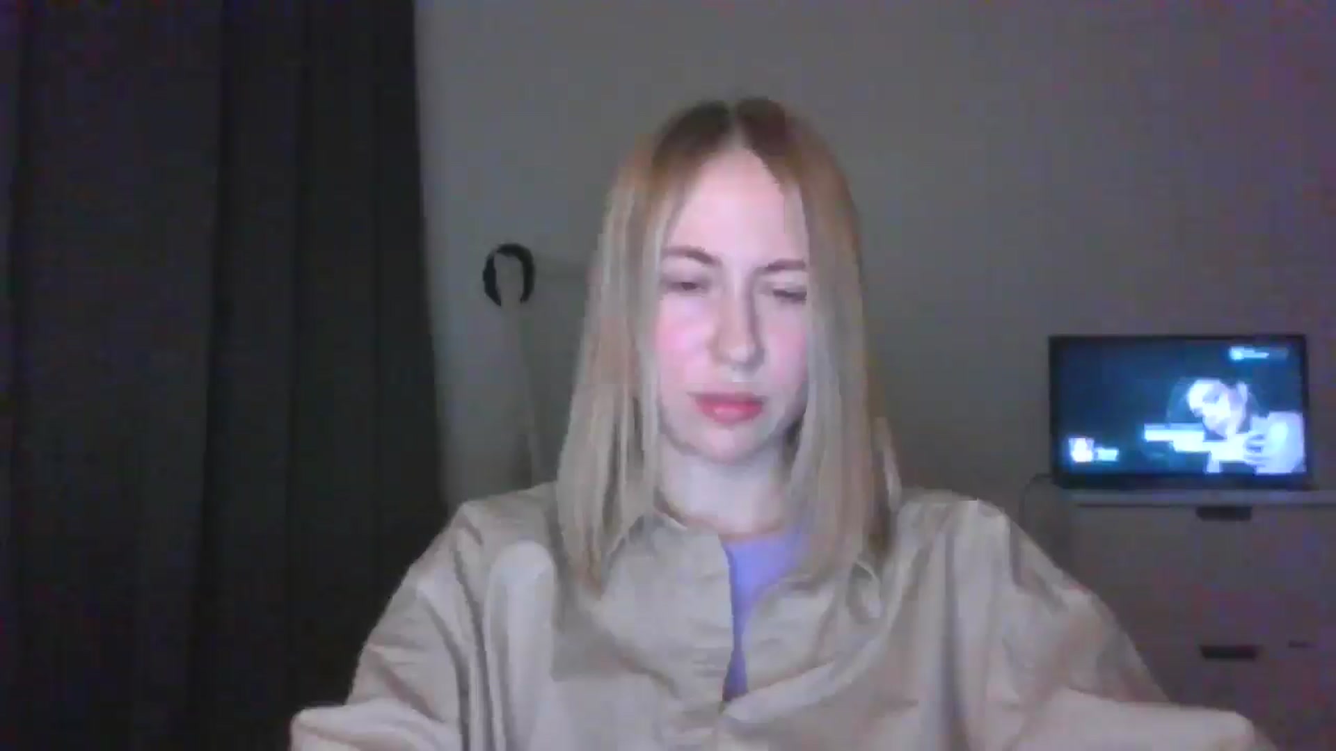 Gallery image thumbnail from Marmelade's myfreecams stream on, 03/24/2025, 23:38 image 15 of 20