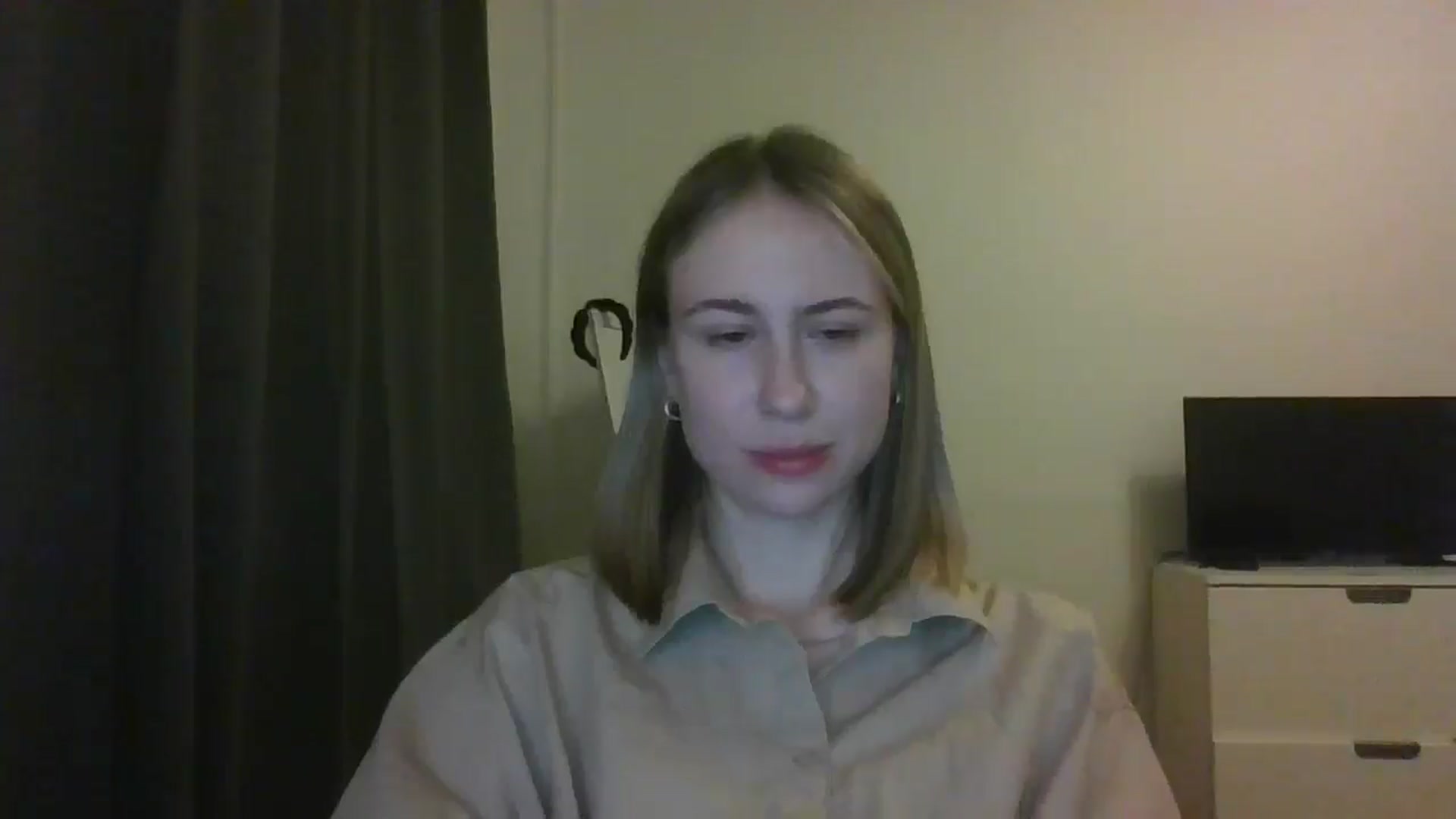 Gallery image thumbnail from Marmelade's myfreecams stream on, 03/25/2025, 23:07 image 18 of 20