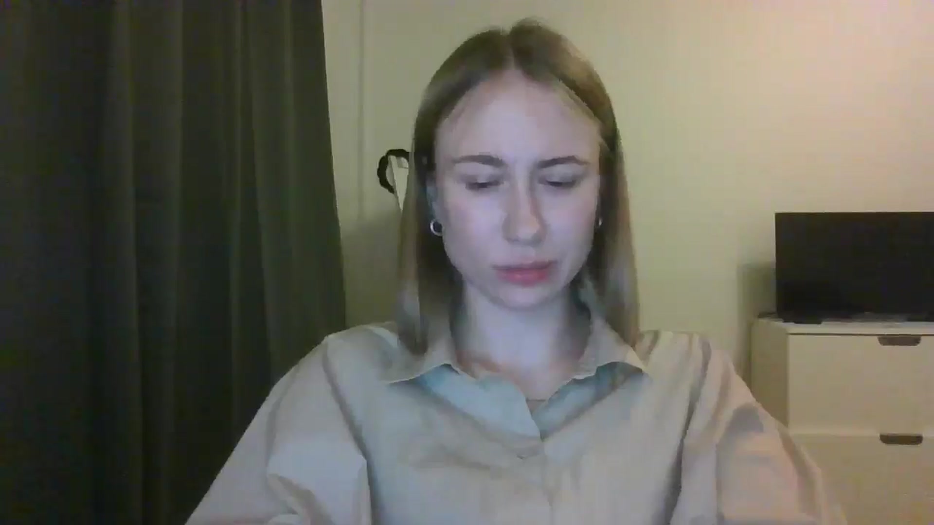 Gallery image thumbnail from Marmelade's myfreecams stream on, 03/25/2025, 23:07 image 2 of 20