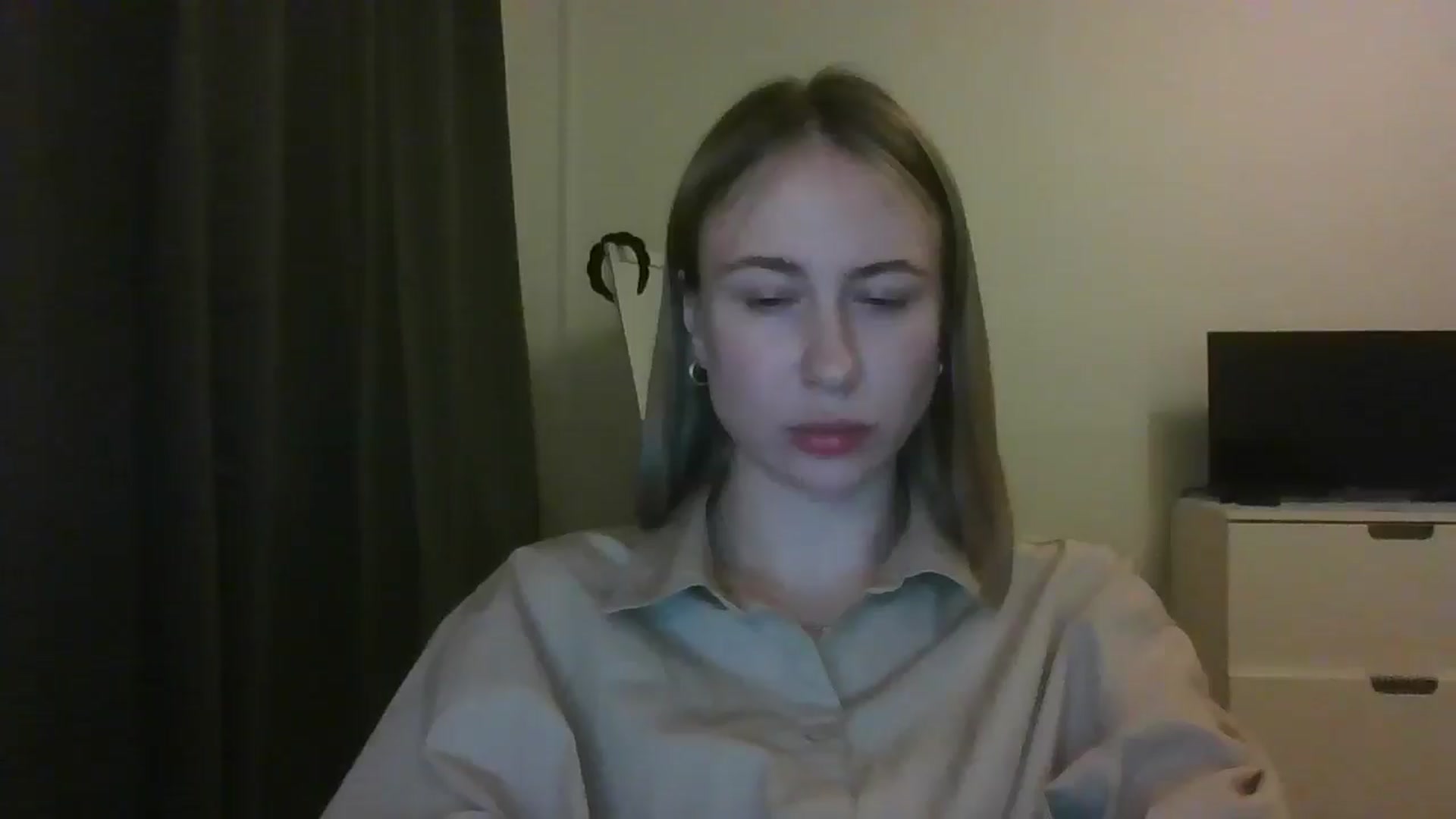 Gallery image thumbnail from Marmelade's myfreecams stream on, 03/25/2025, 23:07 image 6 of 20