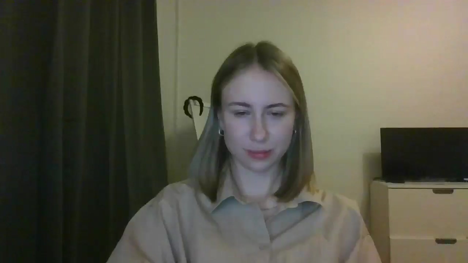 Gallery image thumbnail from Marmelade's myfreecams stream on, 03/25/2025, 23:07 image 19 of 20