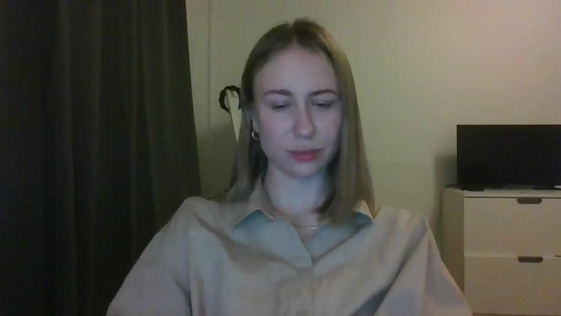 Gallery image thumbnail from Marmelade's myfreecams stream on, 03/25/2025, 23:07 image 11 of 20
