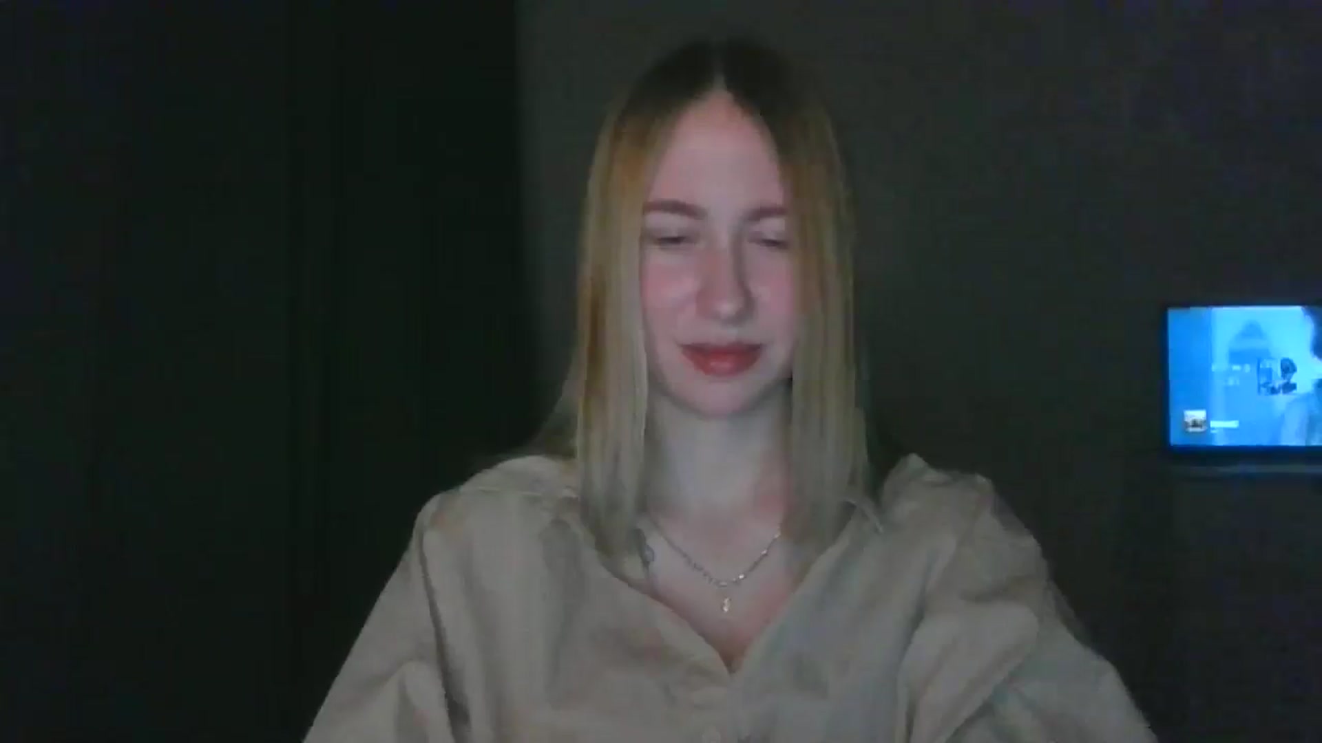 Gallery image thumbnail from Marmelade's myfreecams stream on, 03/27/2025, 22:49 image 5 of 20
