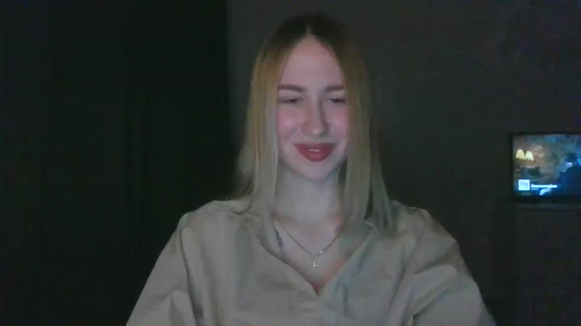 Gallery image thumbnail from Marmelade's myfreecams stream on, 03/27/2025, 22:49 image 2 of 20
