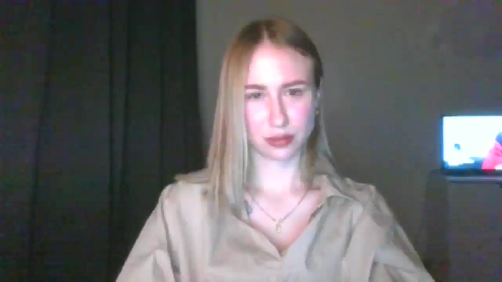 Gallery image thumbnail from Marmelade's myfreecams stream on, 03/27/2025, 22:49 image 7 of 20