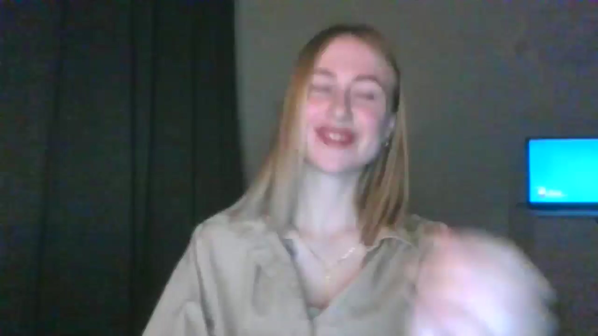 Gallery image thumbnail from Marmelade's myfreecams stream on, 03/27/2025, 22:49 image 13 of 20