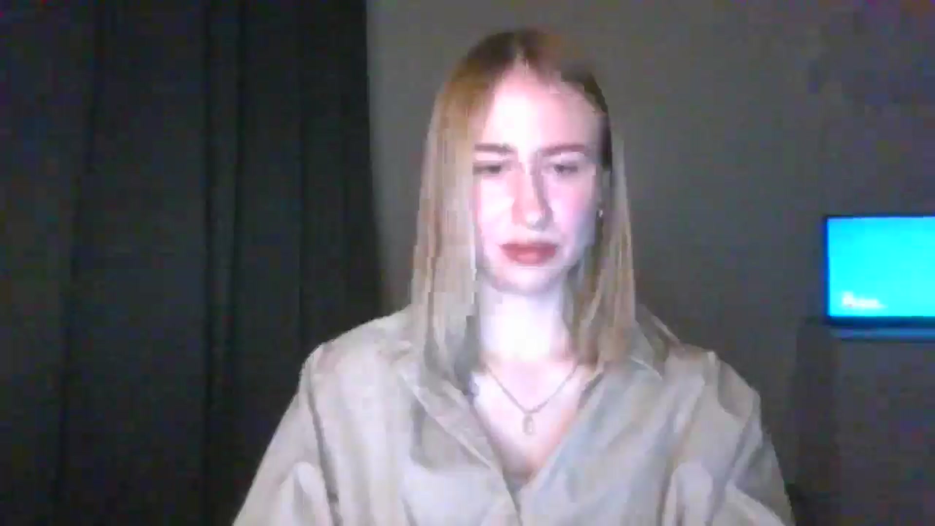 Gallery image thumbnail from Marmelade's myfreecams stream on, 03/27/2025, 22:49 image 14 of 20