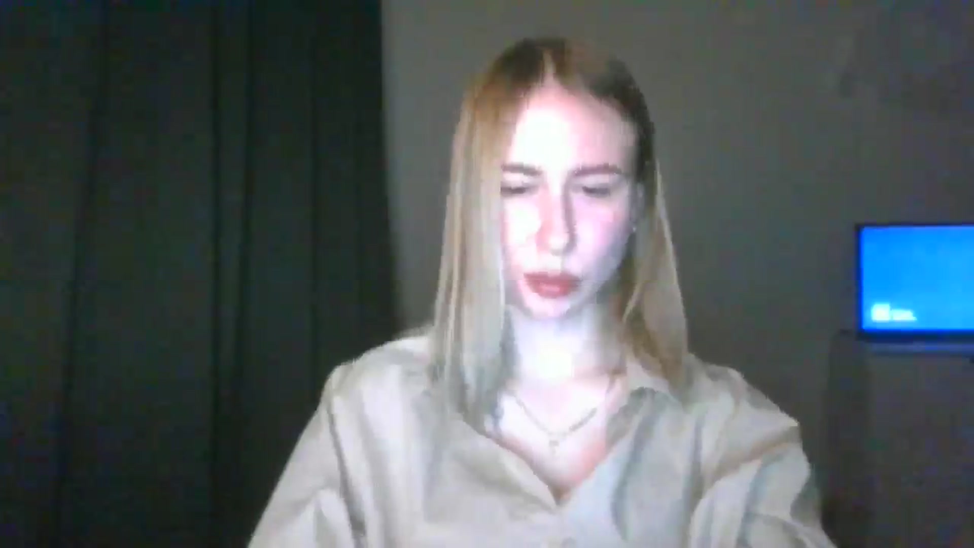 Gallery image thumbnail from Marmelade's myfreecams stream on, 03/27/2025, 22:49 image 11 of 20