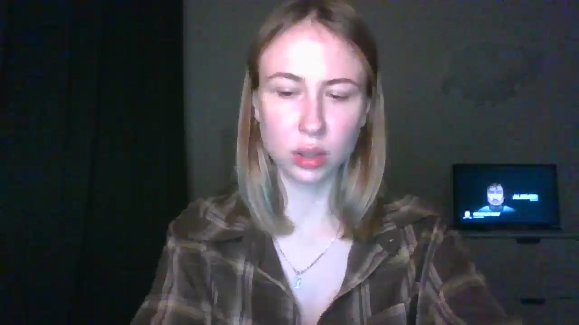 Gallery image thumbnail from Marmelade's myfreecams stream on, 03/29/2025, 23:56 image 13 of 20