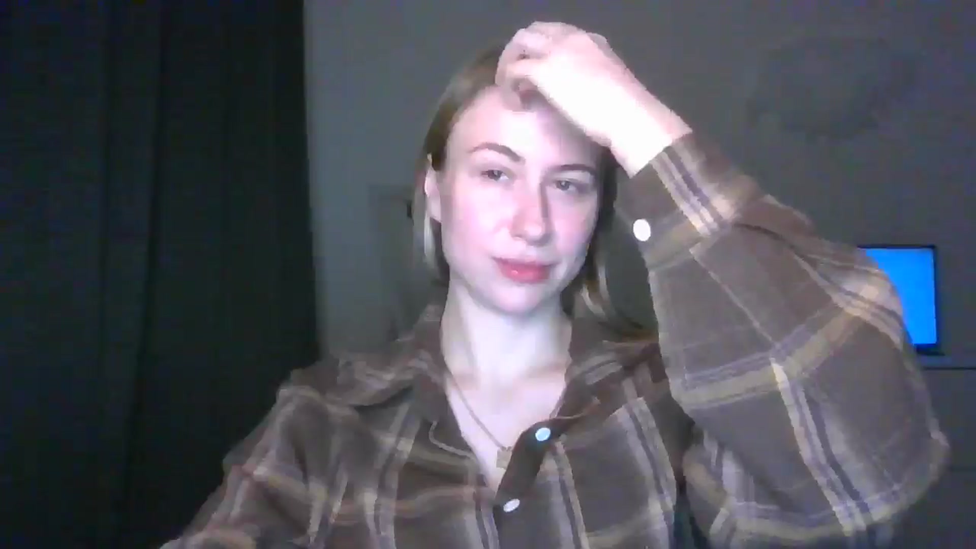 Gallery image thumbnail from Marmelade's myfreecams stream on, 03/29/2025, 23:56 image 5 of 20